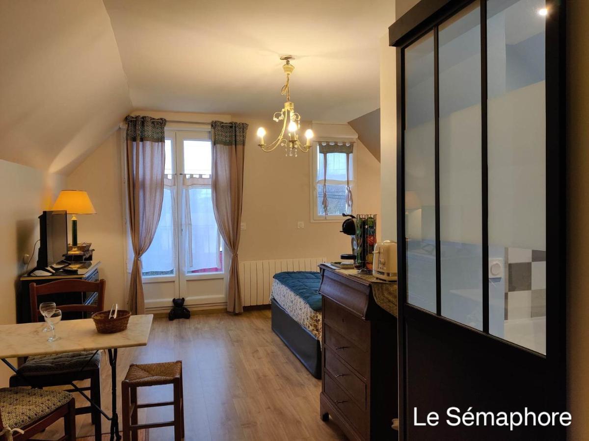 Du Coté De Chez Swann 1 Bed & Breakfast 2*